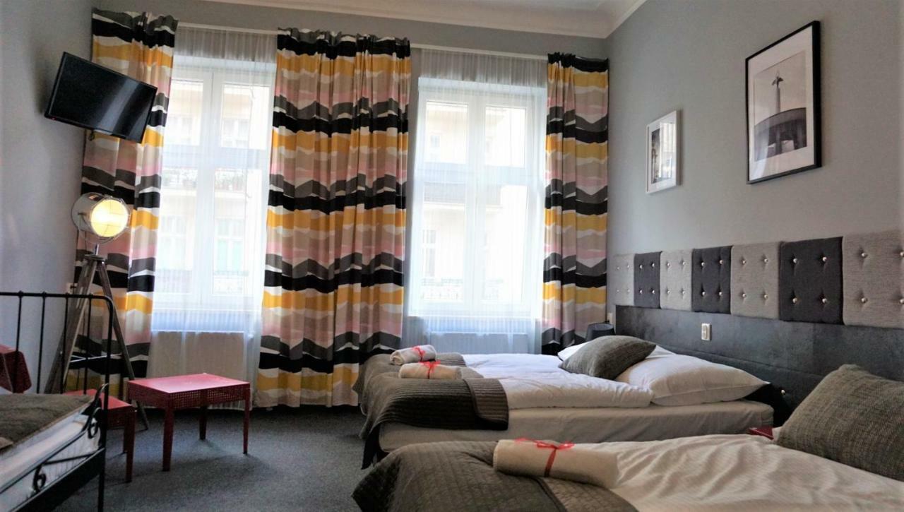 Expolis Residence - City Center Mtp Targi - 24H #Betterthanyourex Poznan Exterior photo